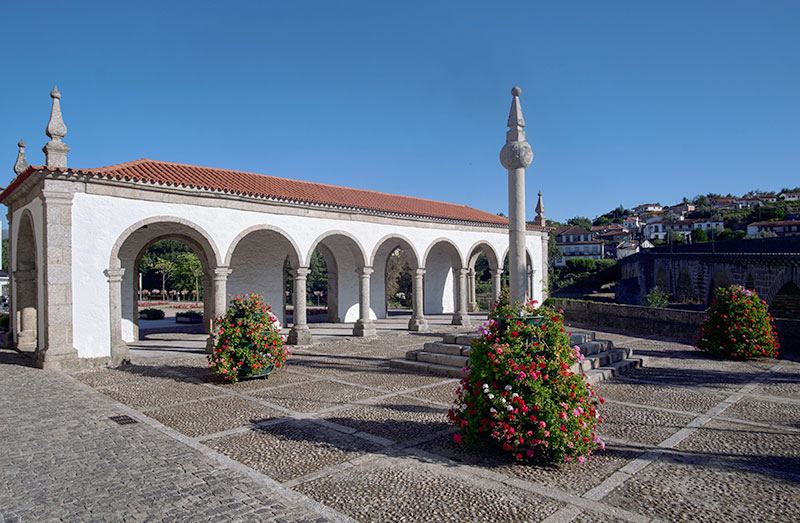 Mercado Pombalino e Pelourinho