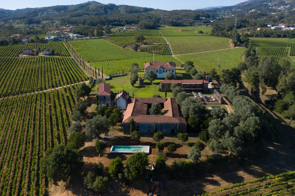 Terra Rosa Country House and Vineyards
